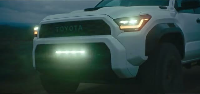 NatGeo × Toyota clip